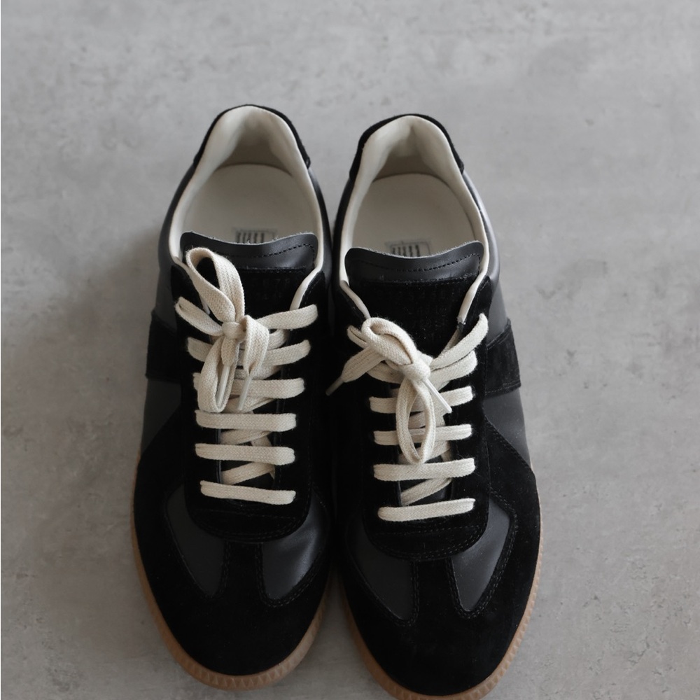 Black Men's Sneakers